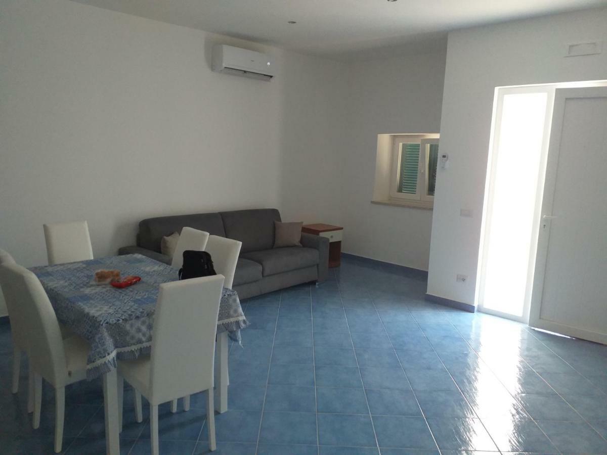 Appartamento G. Cervera66 อีสเกีย ภายนอก รูปภาพ